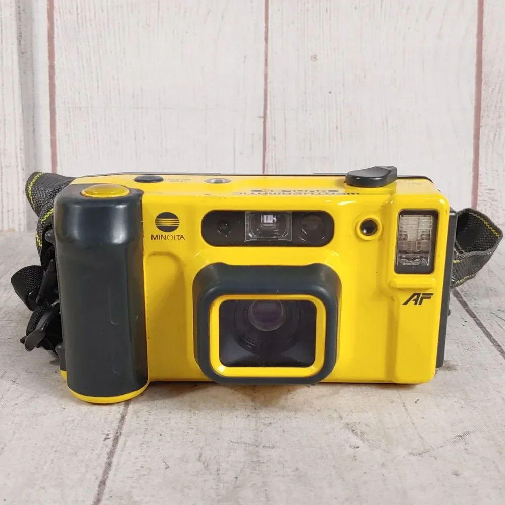 Minolta Weathermatic Dual 35 Film Camera UNDERWATER Point & Shoot TESTED WORKING